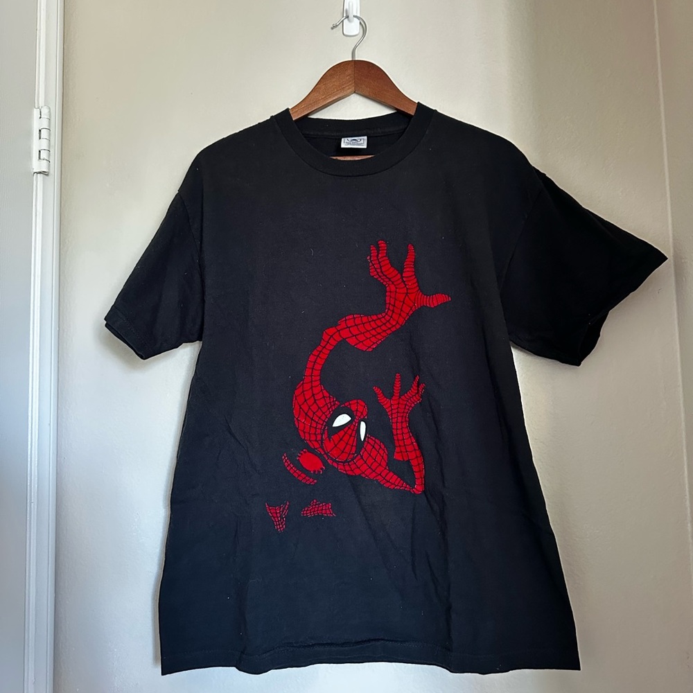Vintage Red Velvet Spider-Man Graphic T-shirt